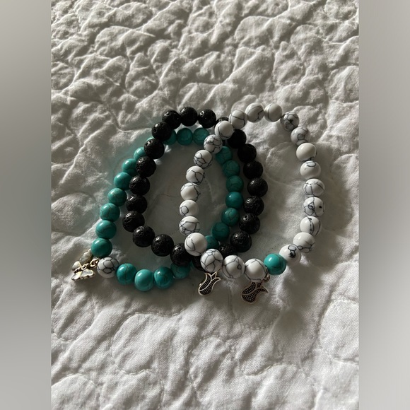 NWOT Set of 3 Natural Stone Bracelets - Picture 1 of 3